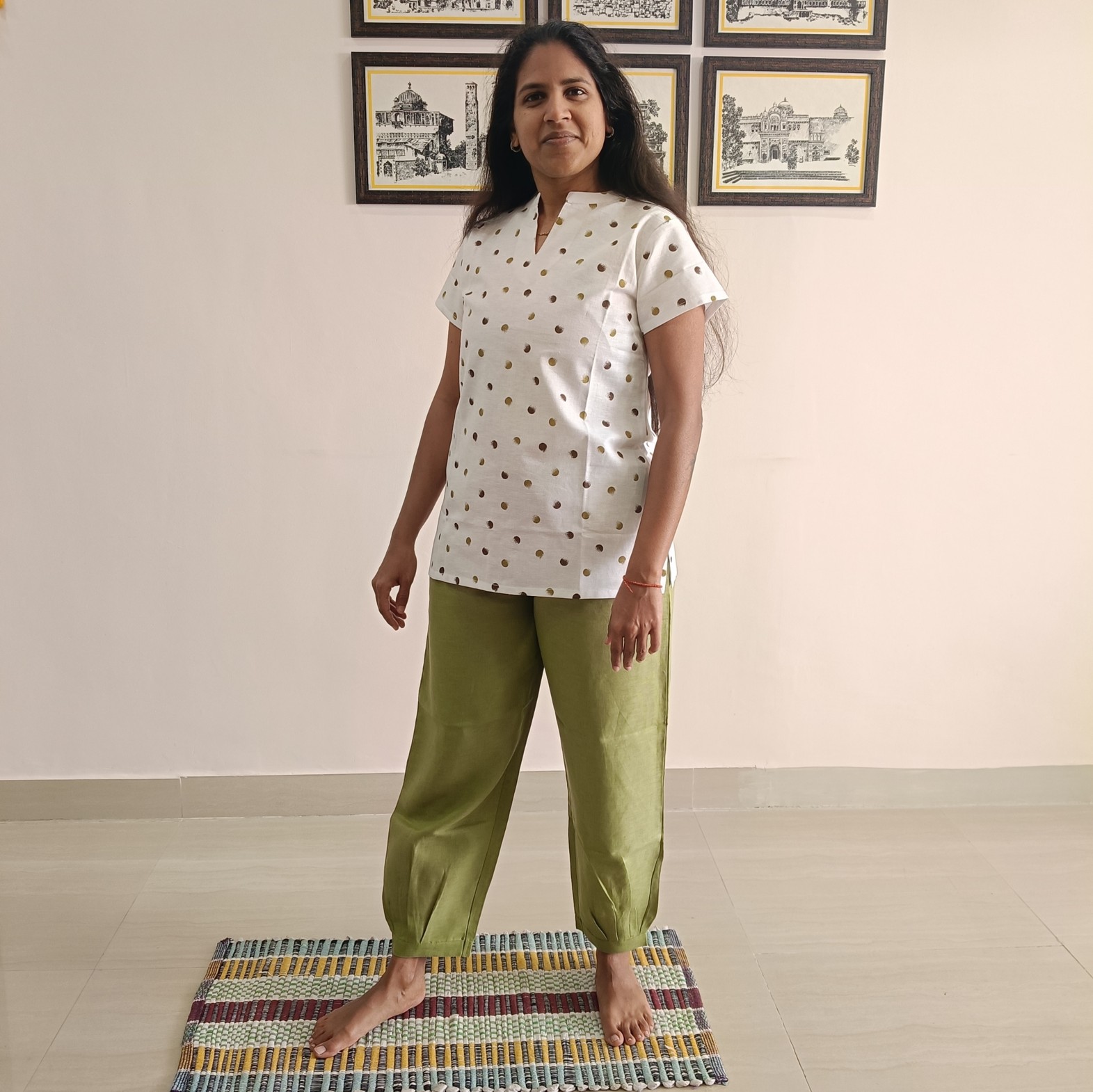Polka dots short Kurta with green bottoms