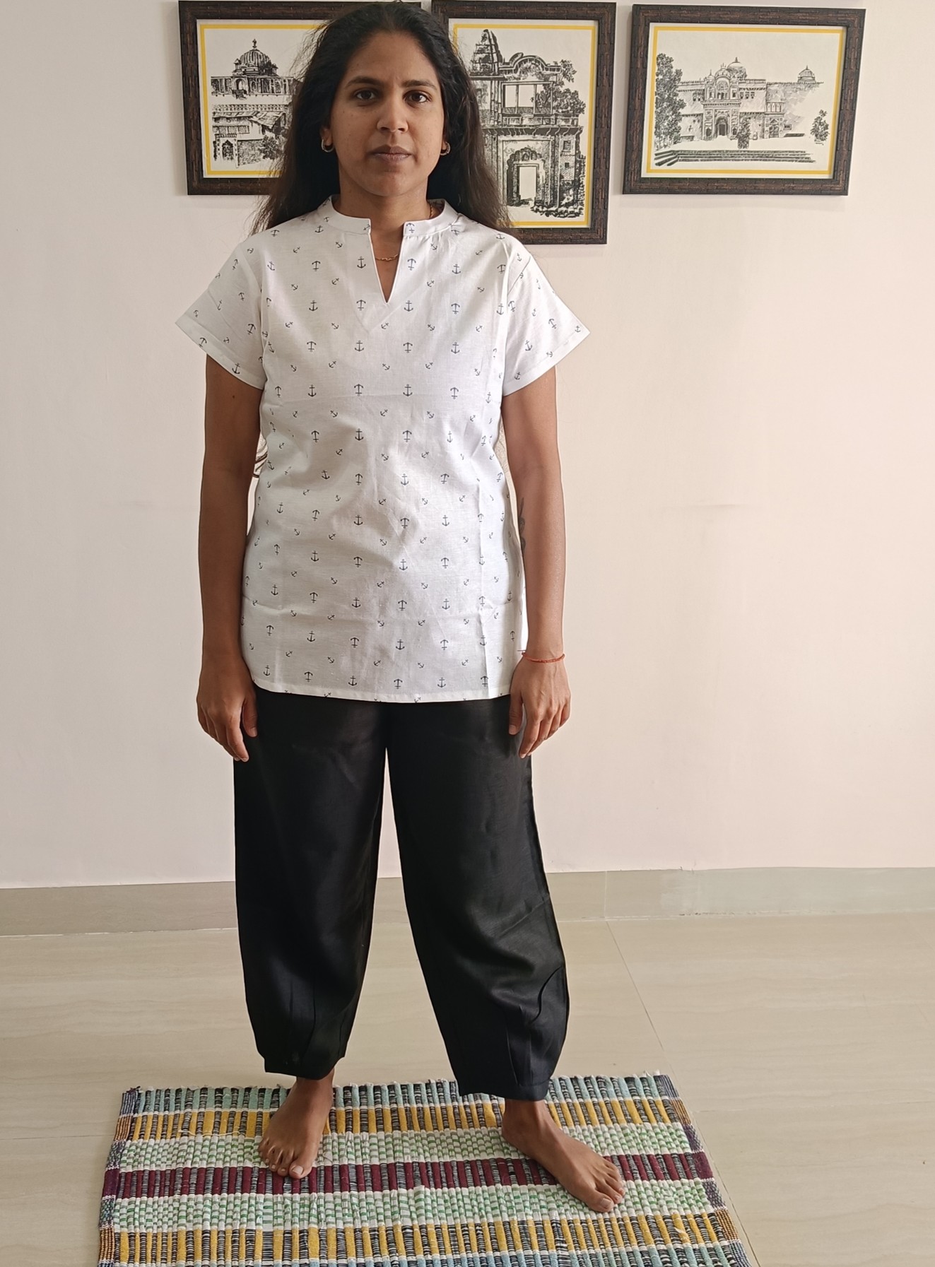 Anchor design Kurta wit black bottoms